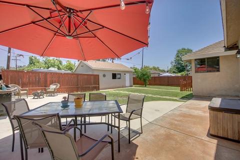 1024 S S Juniper St, Escondido, CA 92025 photo 1