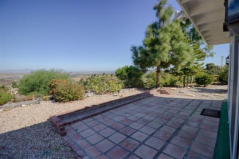 3874 San Pablo Ave, Oceanside, CA 92057 photo 1