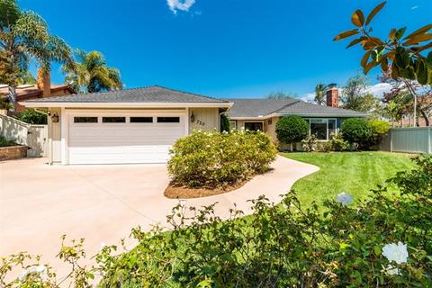 720 Crest Dr, Encinitas, CA 92024 photo 1