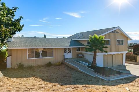 2068 Ginny Ln, Escondido, CA 92025 photo 1
