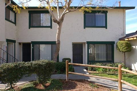 4153 Tiberon Dr, Oceanside, CA 92056 photo 1