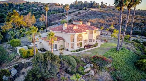 2359 Elevado Rd, Vista, CA 92084 photo 1