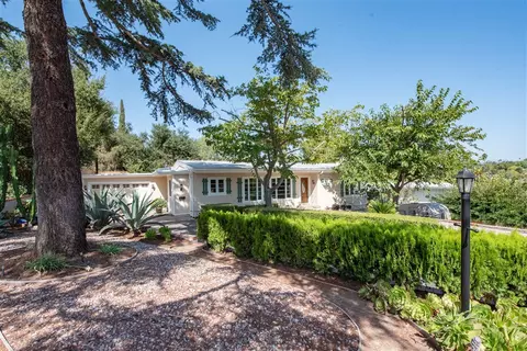 204 E 10th Ave, Escondido, CA 92025 photo 1