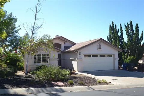 2633 Lobelia Rd, Alpine, CA 91901 photo 1