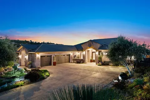 555 Bear View Way, Alpine, CA 91901 photo 1
