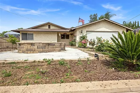9267 Single Oak Dr, Lakeside, CA 92040 photo 1