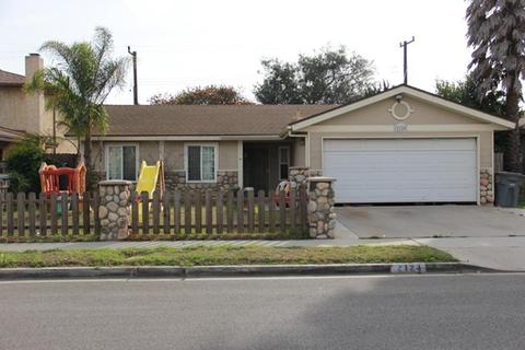 2124 Curran St, Oxnard, CA 93033 photo 1