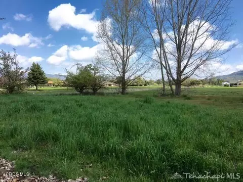 28331 Stallion Springs Dr, Tehachapi, CA 93561 photo 1