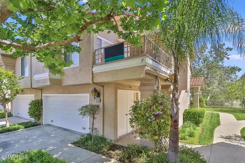 630 Kingswood Ln #F, Simi Valley, CA 93065