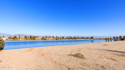 4600 Emerald Bay Dr, Arvin, CA 93203 photo 4