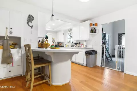 1075 Seybolt Ave, Camarillo, CA 93010 photo 9