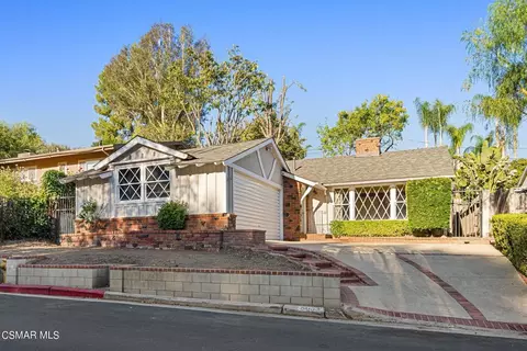 5053 Rigoletto St, Woodland Hills, CA 91364