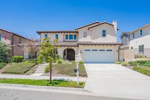 Exterior - 4683 Summit Ave, Simi Valley, CA 93063 photo 2 of 10