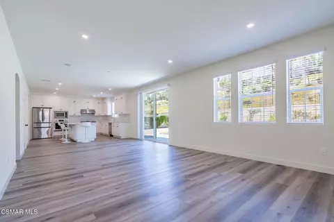 Living - 4683 Summit Ave, Simi Valley, CA 93063 photo 7 of 9