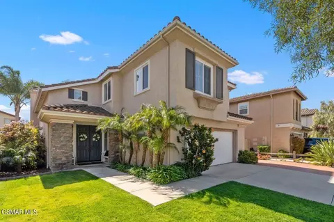 1860 Padre Ln, Camarillo, CA 93012