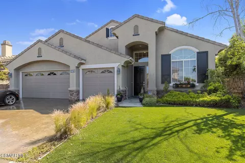 2716 Autumn Ridge Dr, Thousand Oaks, CA 91362