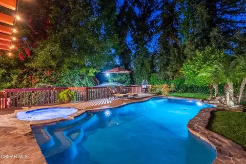 23235 Canzonet St, Woodland Hills, CA 91367