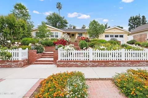 6038 El Escorpion Rd, Woodland Hills, CA 91367