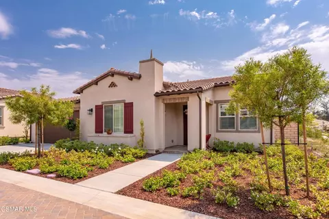 2430 Rondell Rd, Camarillo, CA 93012