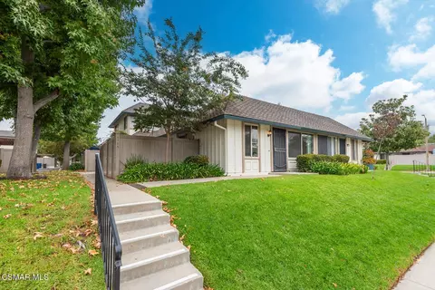 1715 Orinda Ct, Thousand Oaks, CA 91362