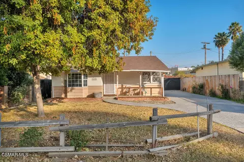 5428 Sale Ave, Woodland Hills, CA 91367