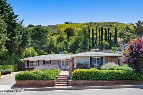 4324 Natoma Ave, Woodland Hills, CA 91364