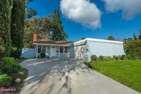 2569 Oak Brook Dr, Thousand Oaks, CA 91362