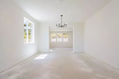 Living - 4687 Summit Ave, Simi Valley, CA 93063 photo 3 of 11