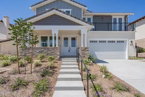 Exterior - 4687 Summit Ave, Simi Valley, CA 93063 photo 4 of 8