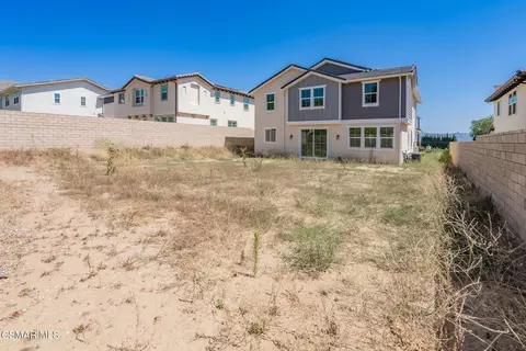 Exterior - 4687 Summit Ave, Simi Valley, CA 93063 photo 8 of 8
