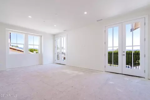 Bedroom - 4687 Summit Ave, Simi Valley, CA 93063 photo 1 of 11