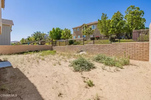 Exterior - 4699 Summit Ave, Simi Valley, CA 93063 photo 6 of 9