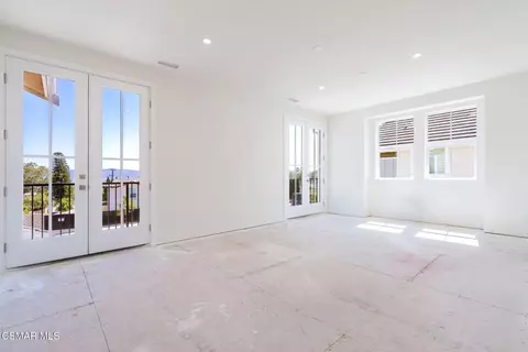 Bedroom - 4699 Summit Ave, Simi Valley, CA 93063 photo 1 of 12