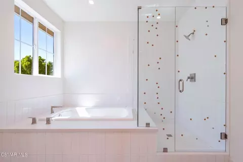 Bath - 4699 Summit Ave, Simi Valley, CA 93063 photo 6 of 13