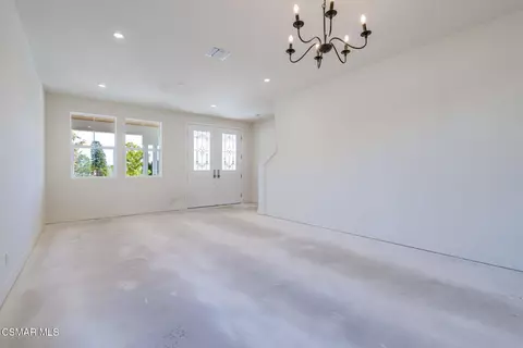 Living - 4699 Summit Ave, Simi Valley, CA 93063 photo 7 of 12