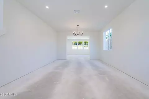 Living - 4699 Summit Ave, Simi Valley, CA 93063 photo 3 of 12
