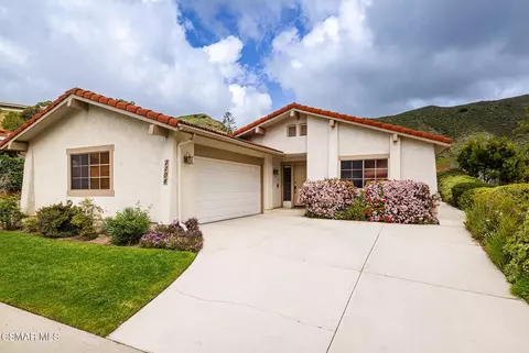 1104 Paquita St, Camarillo, CA 93012