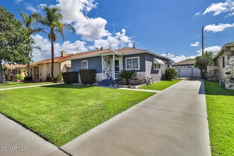 2228 N Valley St, Burbank, CA 91505