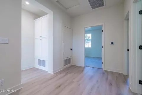 Entry Way - 4679 Summit Ave, Simi Valley, CA 93063 photo 4 of 4