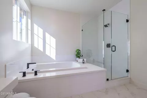 Bath - 4679 Summit Ave, Simi Valley, CA 93063 photo 5 of 11