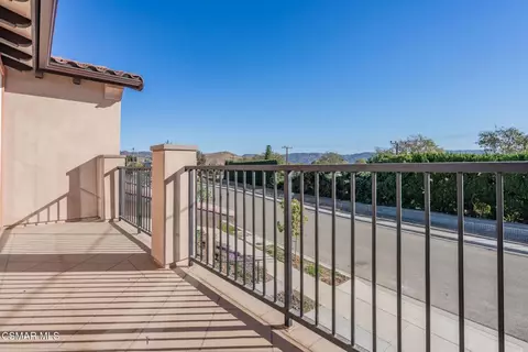 Exterior - 4679 Summit Ave, Simi Valley, CA 93063 photo 8 of 8
