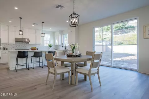 Dining - 4679 Summit Ave, Simi Valley, CA 93063 photo 5 of 7