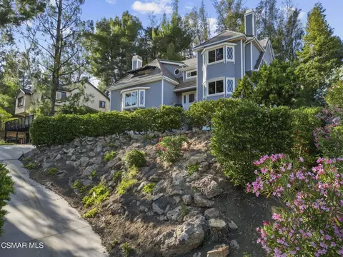 1561 Lookout Dr, Agoura Hills, CA 91301