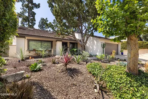 1932 Summer Cloud Dr, Thousand Oaks, CA 91362