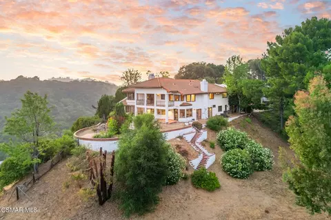 2457 Angelo Dr, Los Angeles, CA 90077