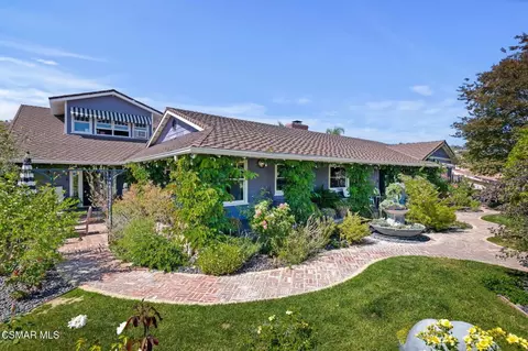 249 Mesa Dr, Camarillo, CA 93010
