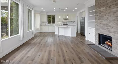Living - 2336 Summerwind Pl, Carlsbad, CA 92008 photo 7 of 7