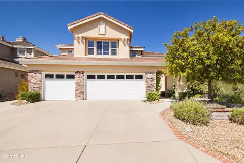 607 Hawks Bill Pl, Simi Valley, CA 93065
