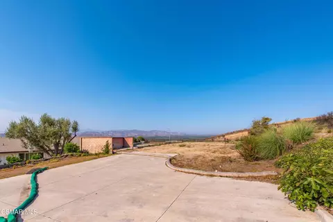 1065 Garrido Dr, Camarillo, CA 93010 photo 18