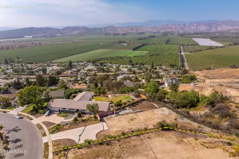 1065 Garrido Dr, Camarillo, CA 93010 photo 27